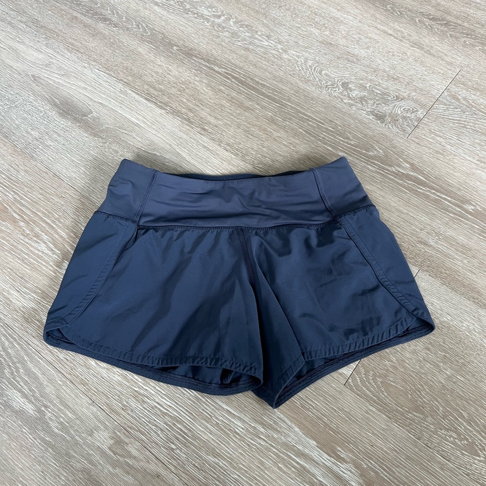 Lululemon Run Times Short II *4"